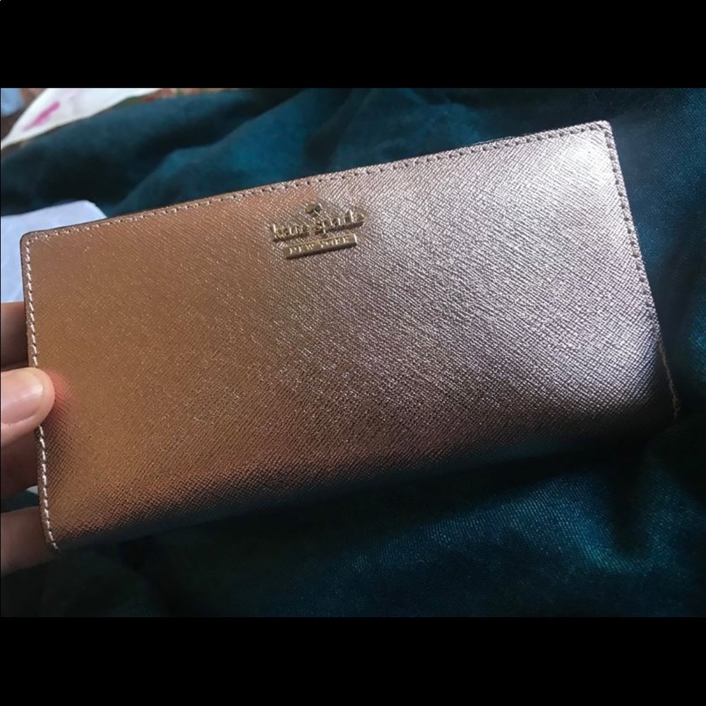 NWT Rose Gold Kate Spade Stacy Wallet